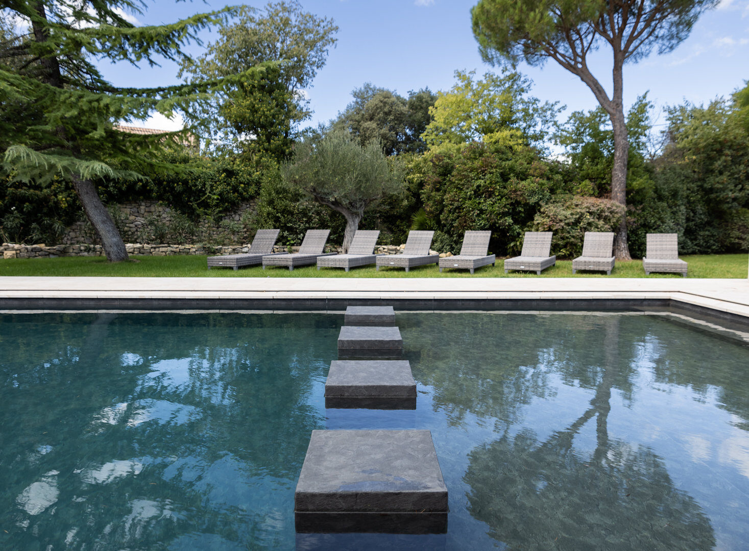 Une piscine Scanzi Piscines membrane armée