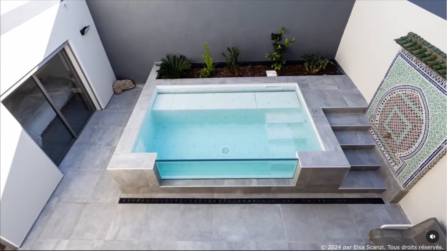 Mini piscine Scanzi vue aérienne.